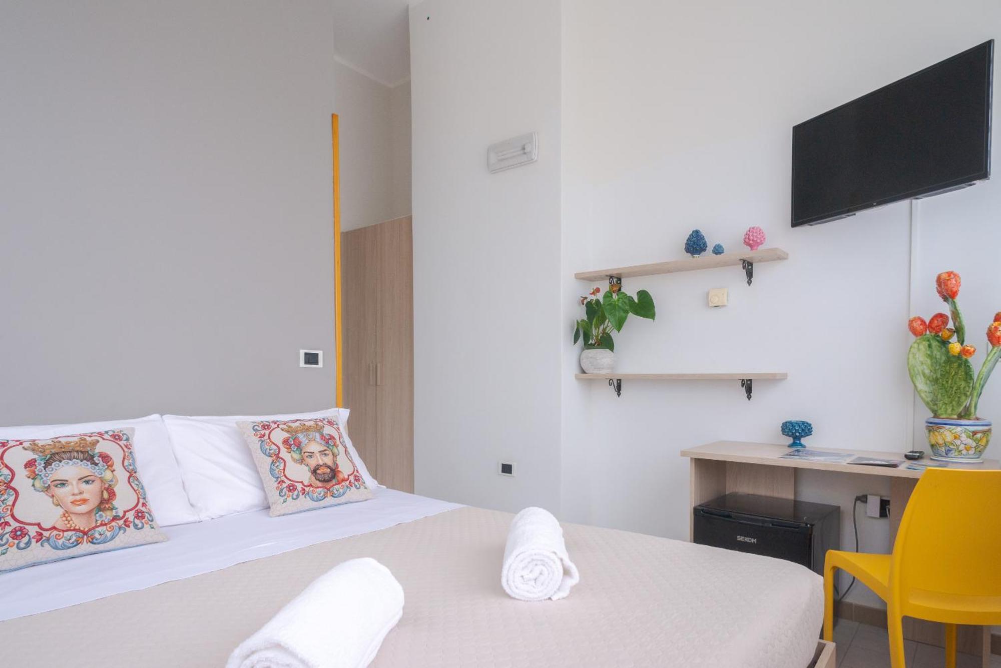 Lady Hill Bed & Breakfast Taormina Bagian luar foto