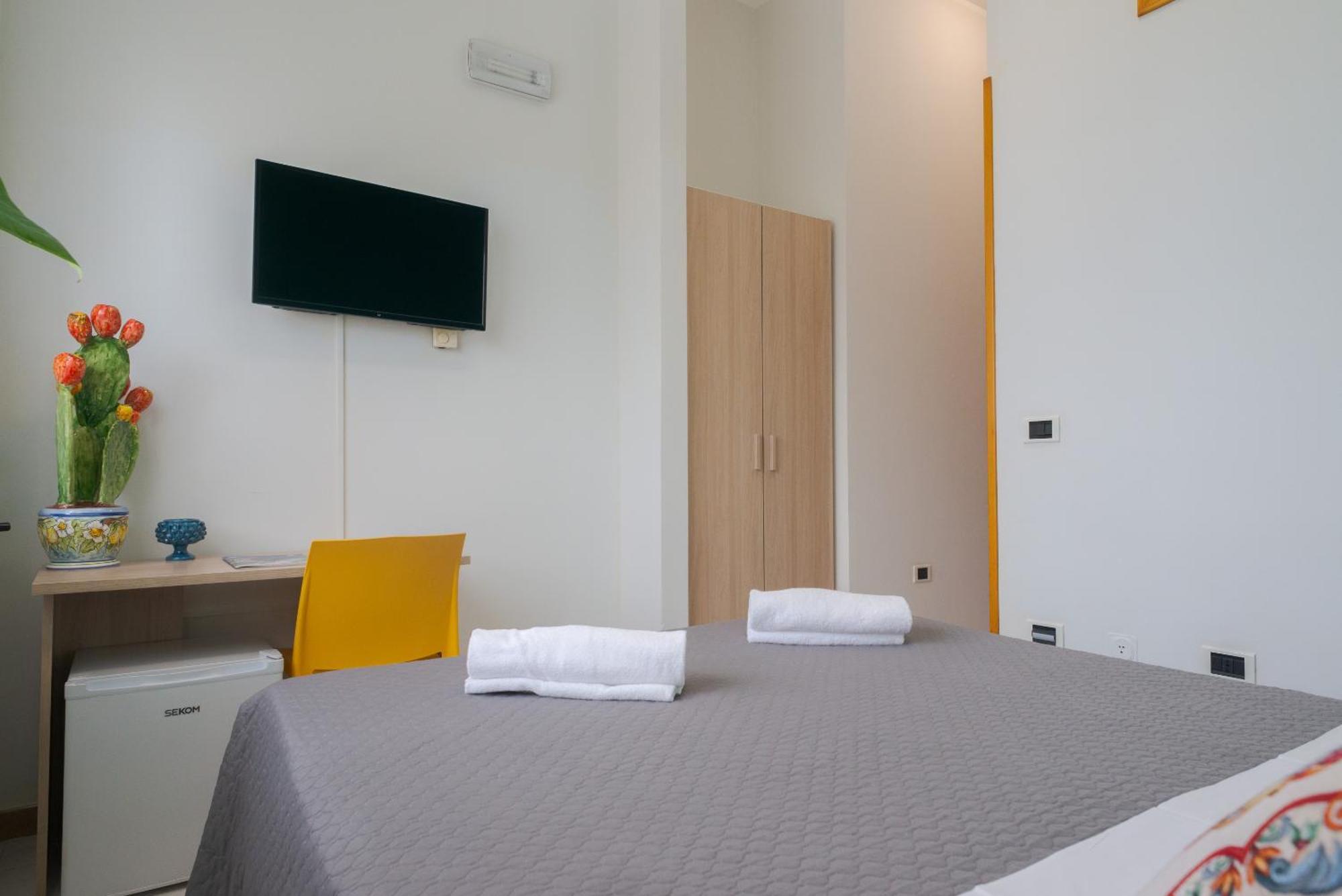 Lady Hill Bed & Breakfast Taormina Bagian luar foto